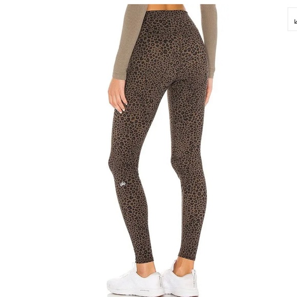 ALO Yoga Other - Alo Yoga Women's High Waist Vapor Leopard Printed
Leggings 29”